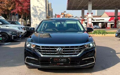 Volkswagen Passat B8 рестайлинг, 2021 год, 2 090 342 рублей, 2 фотография