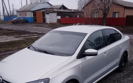 Volkswagen Polo VI (EU Market), 2014 год, 780 000 рублей, 3 фотография