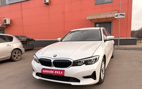 BMW 3 серия, 2020 год, 3 800 000 рублей, 1 фотография