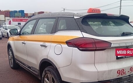 Geely Atlas, 2023 год, 1 345 000 рублей, 3 фотография