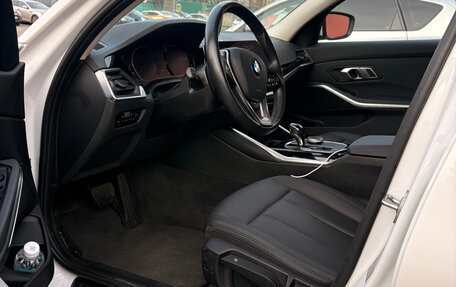 BMW 3 серия, 2020 год, 3 800 000 рублей, 6 фотография