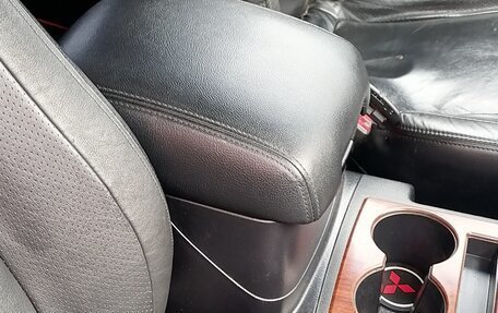 Mitsubishi Pajero IV, 2007 год, 1 750 000 рублей, 10 фотография