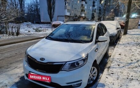 KIA Rio III рестайлинг, 2016 год, 780 000 рублей, 22 фотография