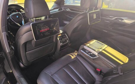 BMW 7 серия, 2017 год, 2 540 000 рублей, 6 фотография