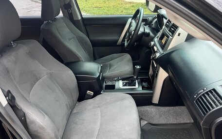 Toyota Land Cruiser Prado 150 рестайлинг 2, 2010 год, 2 700 000 рублей, 16 фотография