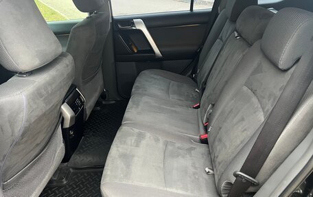 Toyota Land Cruiser Prado 150 рестайлинг 2, 2010 год, 2 700 000 рублей, 15 фотография