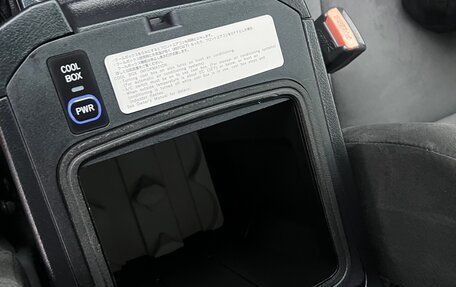 Toyota Land Cruiser Prado 150 рестайлинг 2, 2010 год, 2 700 000 рублей, 17 фотография