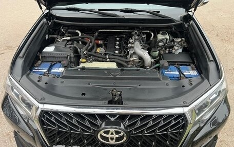 Toyota Land Cruiser Prado 150 рестайлинг 2, 2010 год, 2 700 000 рублей, 18 фотография