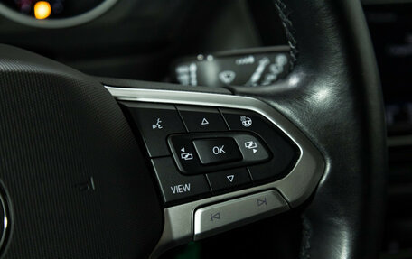 Volkswagen Tiguan II, 2021 год, 3 249 700 рублей, 20 фотография