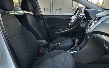 Hyundai Solaris II рестайлинг, 2015 год, 849 000 рублей, 14 фотография