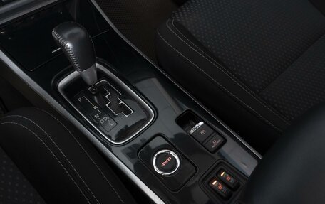 Mitsubishi Outlander III рестайлинг 3, 2019 год, 2 014 000 рублей, 12 фотография