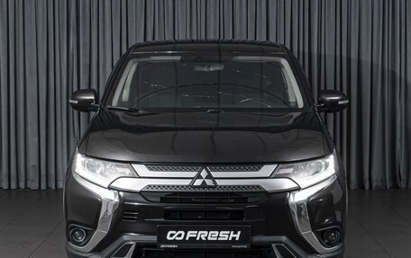 Mitsubishi Outlander III рестайлинг 3, 2019 год, 2 014 000 рублей, 3 фотография
