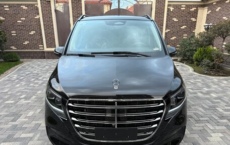 Mercedes-Benz V-Класс, 2025 год, 11 700 000 рублей, 1 фотография