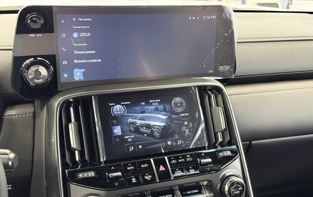 Lexus LX, 2025 год, 18 495 000 рублей, 13 фотография