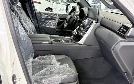 Lexus LX, 2025 год, 18 495 000 рублей, 26 фотография