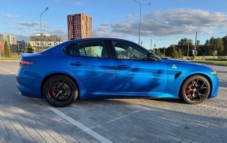 Alfa Romeo Giulia II, 2023 год, 9 000 000 рублей, 6 фотография