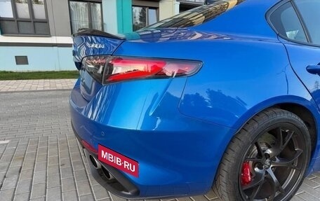 Alfa Romeo Giulia II, 2023 год, 9 000 000 рублей, 10 фотография