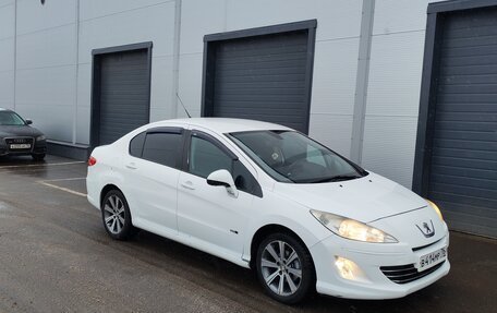 Peugeot 408 I рестайлинг, 2015 год, 620 000 рублей, 2 фотография