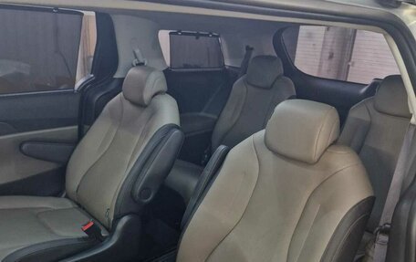 KIA Carnival, 2024 год, 7 000 000 рублей, 6 фотография