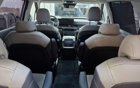 KIA Carnival, 2024 год, 7 000 000 рублей, 8 фотография