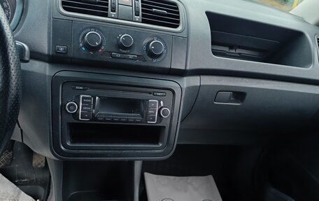 Skoda Fabia II, 2008 год, 350 000 рублей, 13 фотография