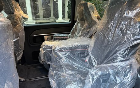 Mercedes-Benz V-Класс, 2025 год, 11 700 000 рублей, 10 фотография