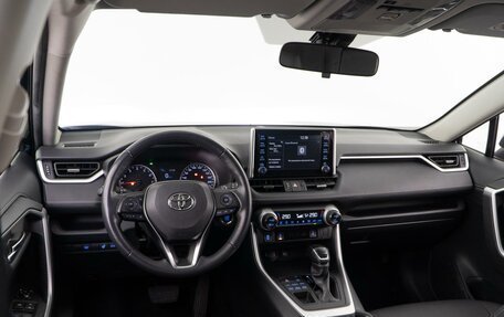 Toyota RAV4, 2020 год, 3 791 444 рублей, 6 фотография