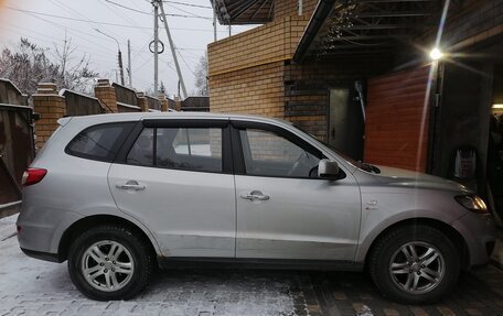 Hyundai Santa Fe III рестайлинг, 2010 год, 1 150 000 рублей, 2 фотография