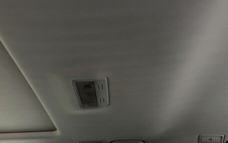 Toyota Land Cruiser 200, 2010 год, 3 150 000 рублей, 12 фотография