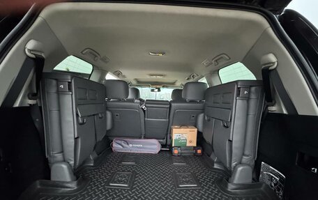 Toyota Land Cruiser 200, 2010 год, 3 150 000 рублей, 21 фотография