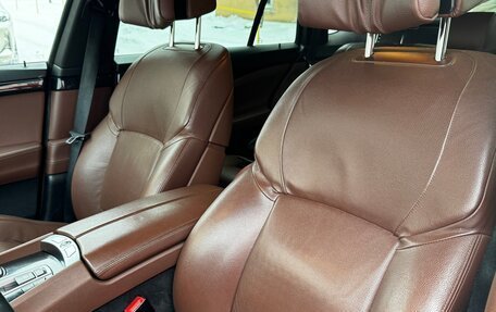 BMW 5 серия, 2012 год, 3 000 000 рублей, 2 фотография