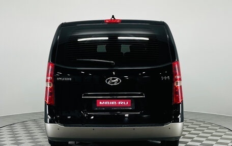 Hyundai H-1 II рестайлинг, 2021 год, 2 890 000 рублей, 6 фотография