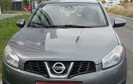 Nissan Qashqai, 2011 год, 750 000 рублей, 1 фотография
