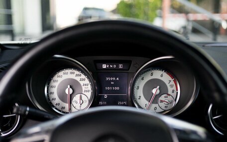 Mercedes-Benz SLK-Класс, 2012 год, 2 300 000 рублей, 15 фотография