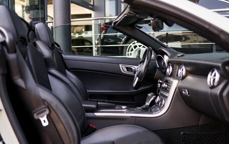 Mercedes-Benz SLK-Класс, 2012 год, 2 300 000 рублей, 21 фотография