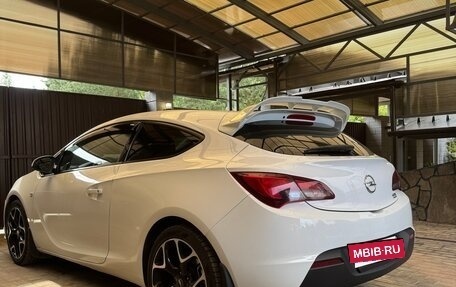 Opel Astra J, 2013 год, 880 000 рублей, 2 фотография