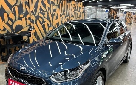 KIA cee'd III, 2020 год, 2 850 000 рублей, 2 фотография