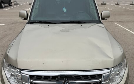 Mitsubishi Pajero IV, 2006 год, 990 000 рублей, 10 фотография
