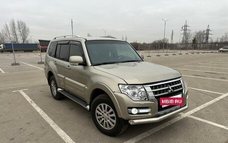 Mitsubishi Pajero IV, 2006 год, 990 000 рублей, 8 фотография