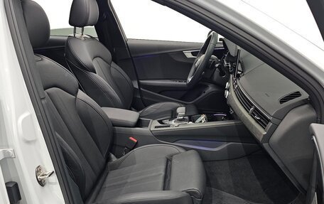 Audi A4, 2024 год, 4 390 000 рублей, 6 фотография