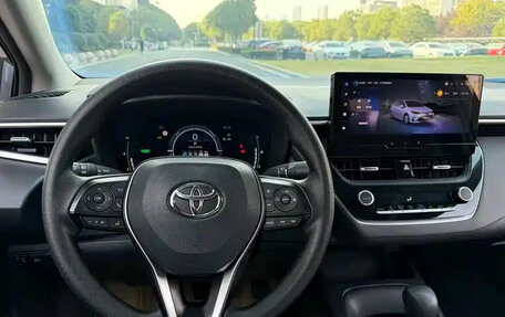 Toyota Corolla, 2023 год, 1 800 155 рублей, 11 фотография