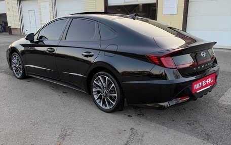 Hyundai Sonata VIII, 2020 год, 2 350 000 рублей, 2 фотография