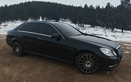 Mercedes-Benz E-Класс, 2012 год, 1 850 000 рублей, 6 фотография