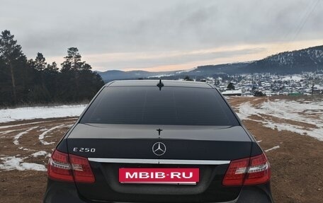 Mercedes-Benz E-Класс, 2012 год, 1 850 000 рублей, 5 фотография