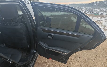 Mercedes-Benz E-Класс, 2012 год, 1 850 000 рублей, 11 фотография