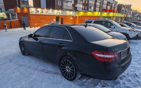 Mercedes-Benz E-Класс, 2012 год, 1 850 000 рублей, 16 фотография