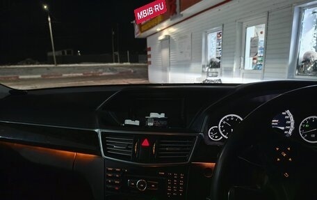 Mercedes-Benz E-Класс, 2012 год, 1 850 000 рублей, 13 фотография