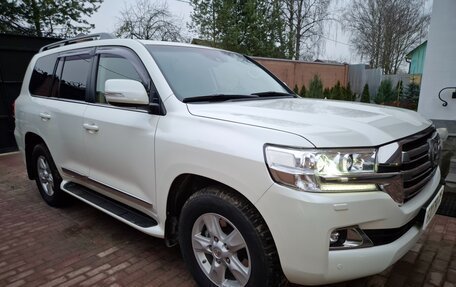 Toyota Land Cruiser 200, 2016 год, 5 500 000 рублей, 6 фотография