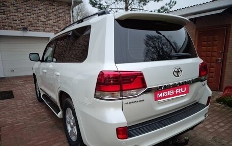 Toyota Land Cruiser 200, 2016 год, 5 500 000 рублей, 8 фотография