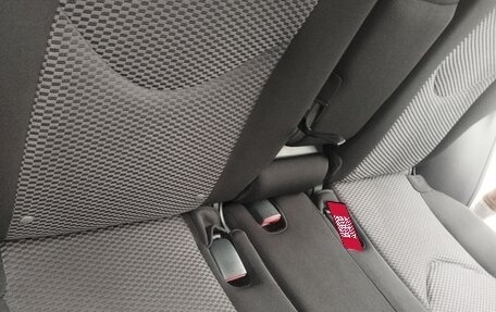 Toyota RAV4, 2012 год, 1 390 000 рублей, 6 фотография